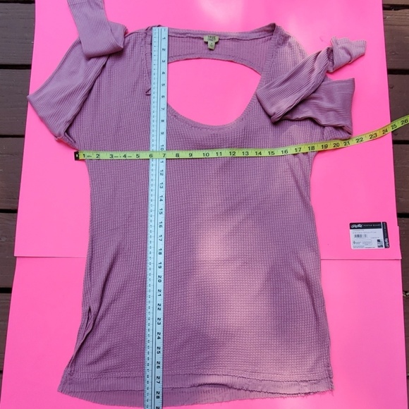 True Craft Open Back Long-Sleeve - Picture 8 of 8